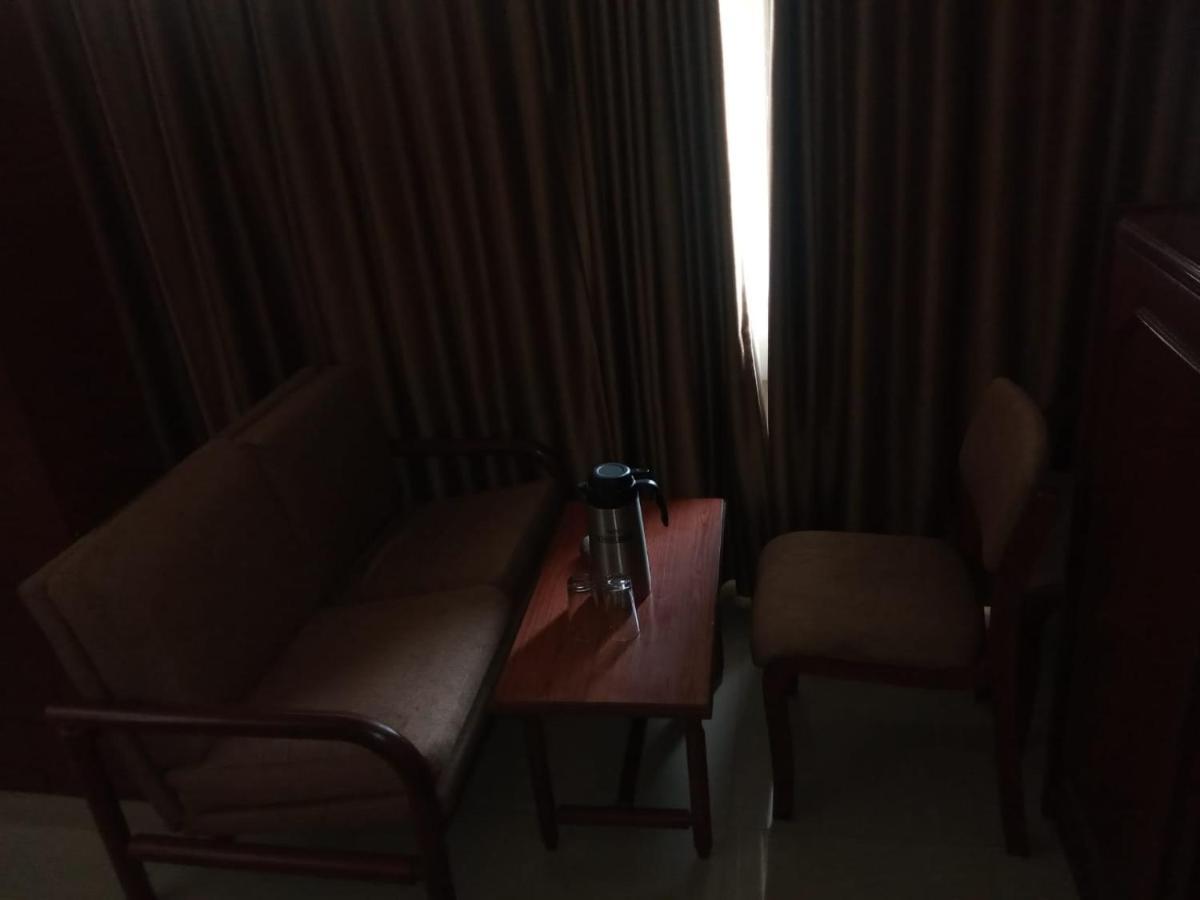 Hotel Apex Ахмедабад Экстерьер фото